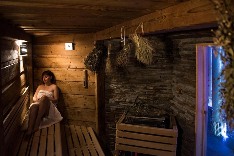 Wellness Hotel Horal, Velké Karlovice Exterior foto